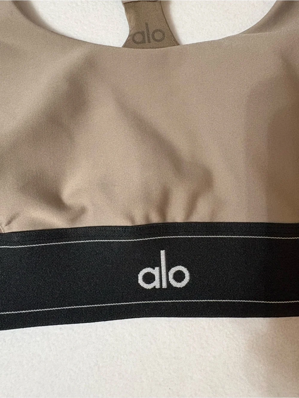 ALO YOGA Airlift Suit Up Bra In Beige size m